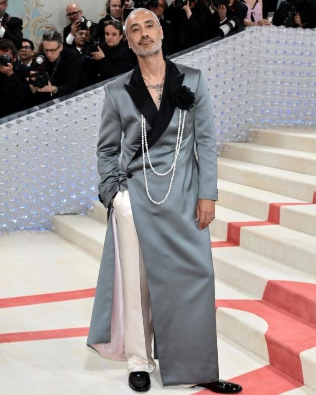 Met Gala 2023: Jackson Wang Makes His Debut on the Red Carpet Covered in Louis  Vuitton and Twitterati Are Losing Their Minds