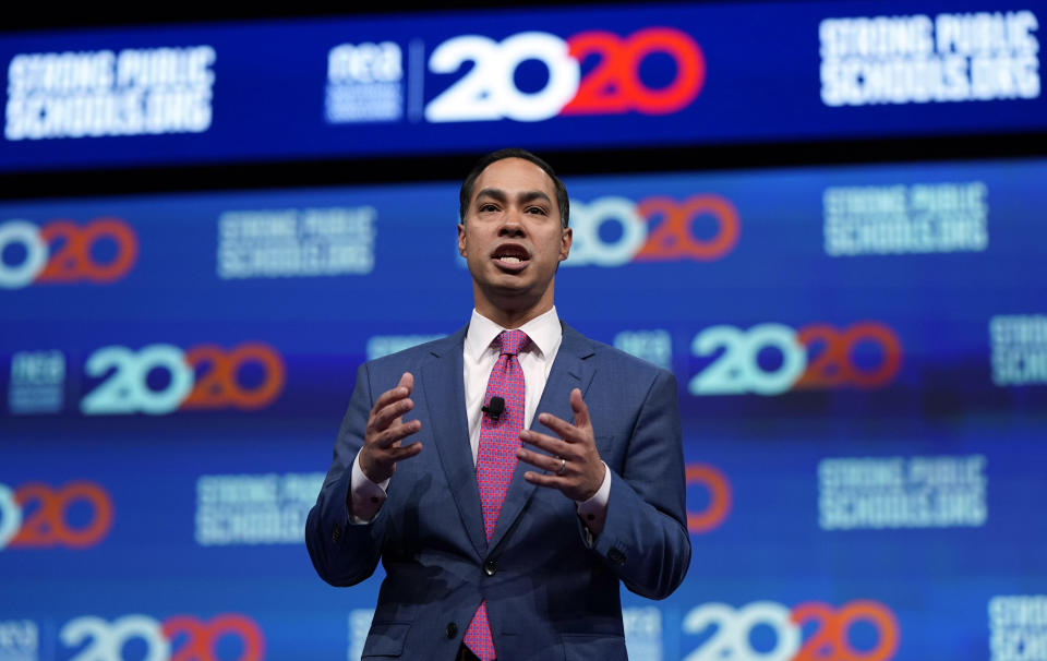 Democratic presidential candidate and former Housing Secretary Julian Castro speaks at a National Education Association forum on Friday in Houston. (Photo: David J. Phillip/ASSOCIATED PRESS)