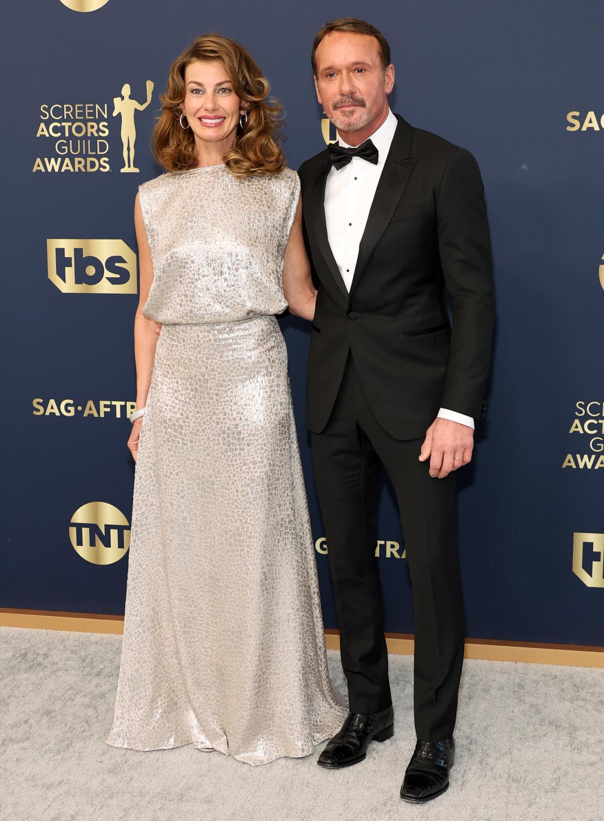 Faith Hill + Tim McGraw Enjoy Elegant Date Night at SAG Awards