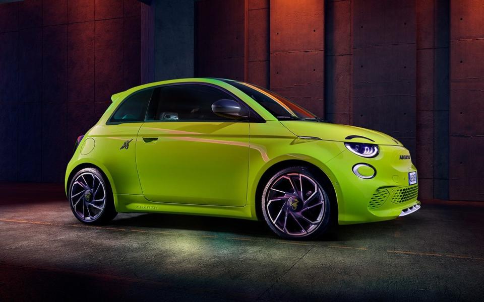 The Fiat 500e/Abarth 500e Cabrio