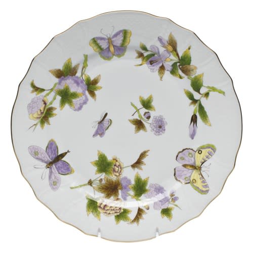 <p><a href="https://www.scullyandscully.com/tabletop/china/herend-china/more-herend/herend-royal-garden.axd" rel="nofollow noopener" target="_blank" data-ylk="slk:Shop Now;elm:context_link;itc:0;sec:content-canvas" class="link rapid-noclick-resp">Shop Now</a></p><p>Herend Royal Garden</p><p>$380.00</p><p>scullyandscully.com</p>