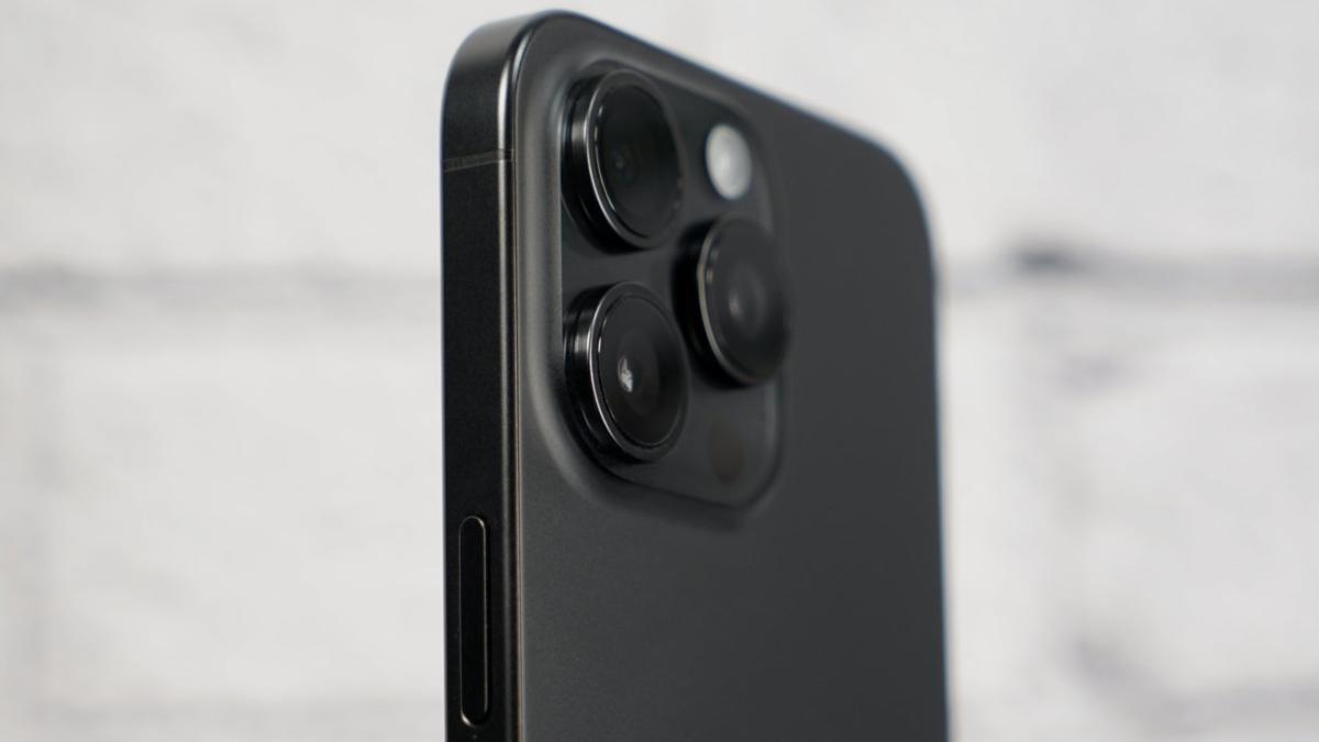 IPhone 16 wykorzystuje radiator grafenowy, aby rozwiązać problemy z przegrzaniem