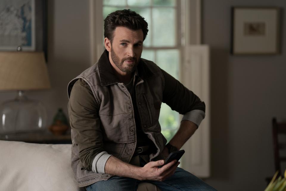 Chris Evans, best known as Marvel's Captain America, keeps his muscles but sheds his tough guy persona in the rom-com "Ghosted."