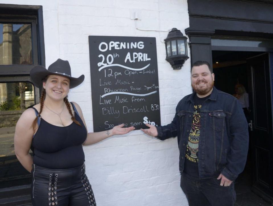 Wiltshire Times: The Stallards public house is open for business with Ruby Goodman and Sam Rugman now planning to promote live music events. Image: Trevor Porter 76989-5