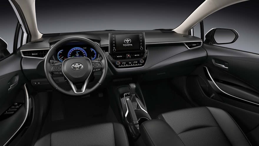 El Toyota Corolla también sumó varios guiños tecnológicos.
