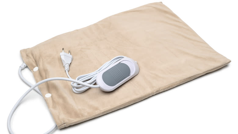 Beige electric heating pad