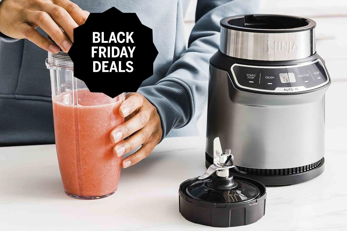 The Ninja Personal Blender I've Sworn By for Half a Decade Is 49% Off This  Black Friday