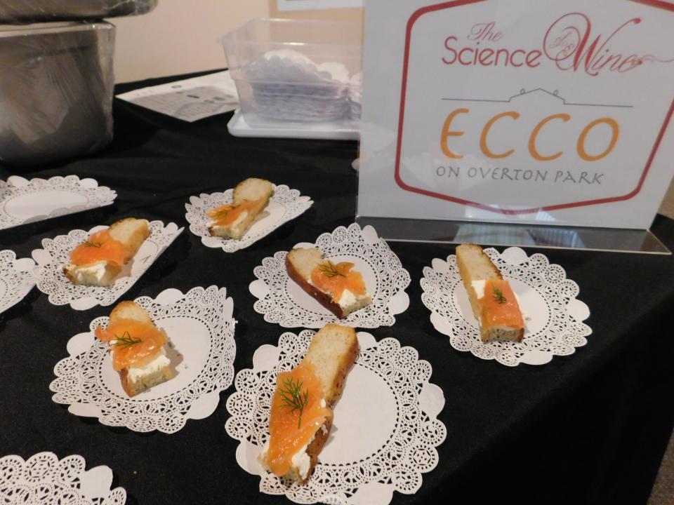 Ecco on Overton Park served a smoked salmon appetizer at the 2017 The Science of Wine event at the Museum of Science & History.