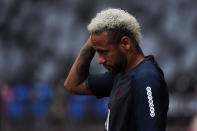 Kein Tag verging zum Ende des Sommers mit neuen Nachrichten zu Neymar. Gerne wäre er zum FC Barcelona zurückgekehrt, Real Madrid wäre aber auch ok gewesen. PSG stellte sich quer - selbst als Neymar 20 Millionen Euro aus eigener Tasche beisteuern wollte.