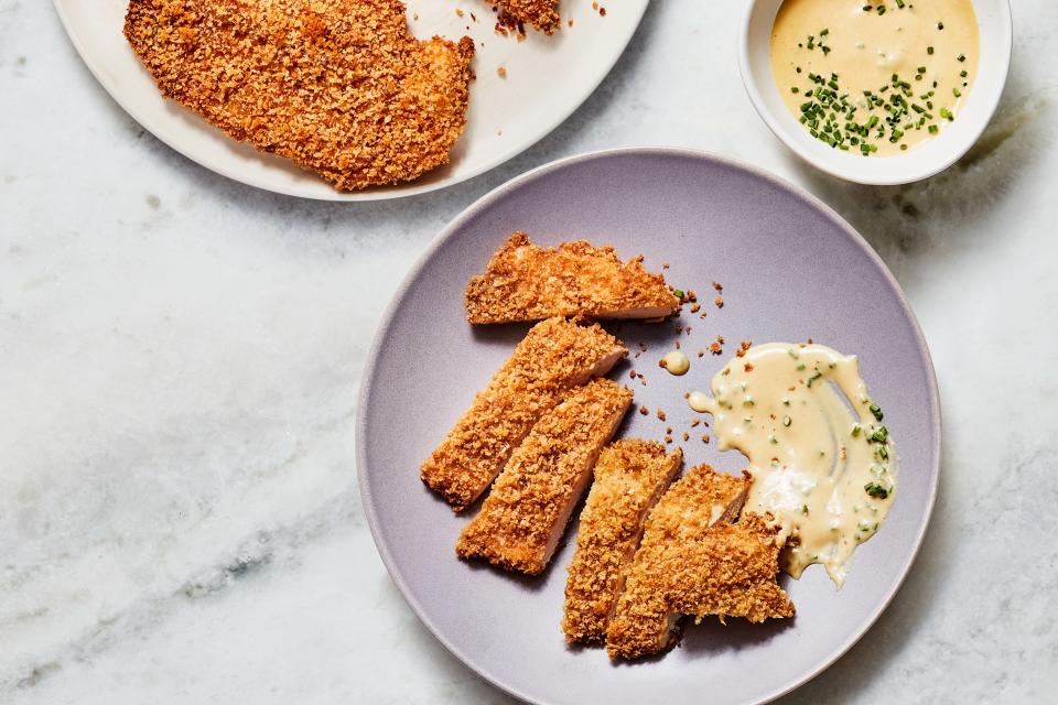 <h1 class="title">Magic Crispy Chicken</h1><cite class="credit">Chelsie Craig</cite>