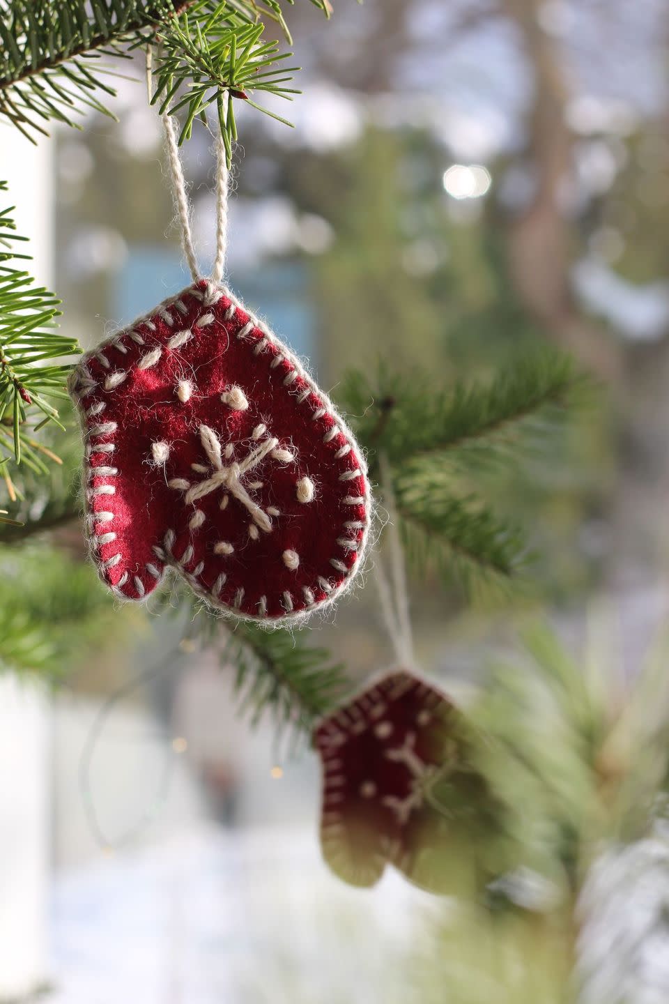 mitten ornaments