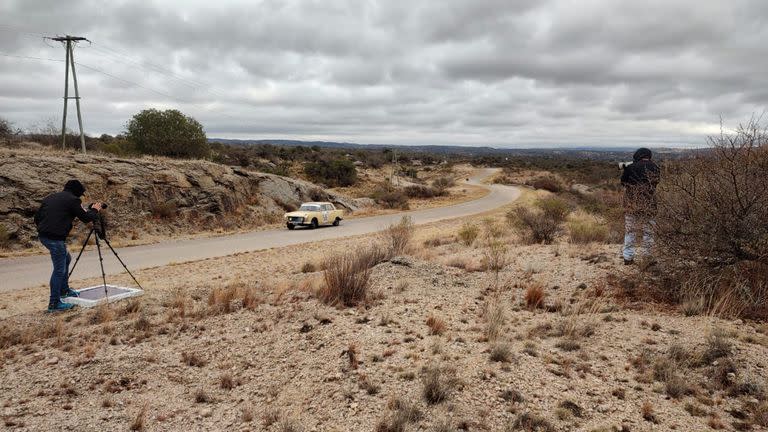 Los Peugeot 404 son ideales para la regularidad entre los coches históricos, por la típica comodidad de su andar, inigualada entre los autos de calle de los años sesentas y setentas.