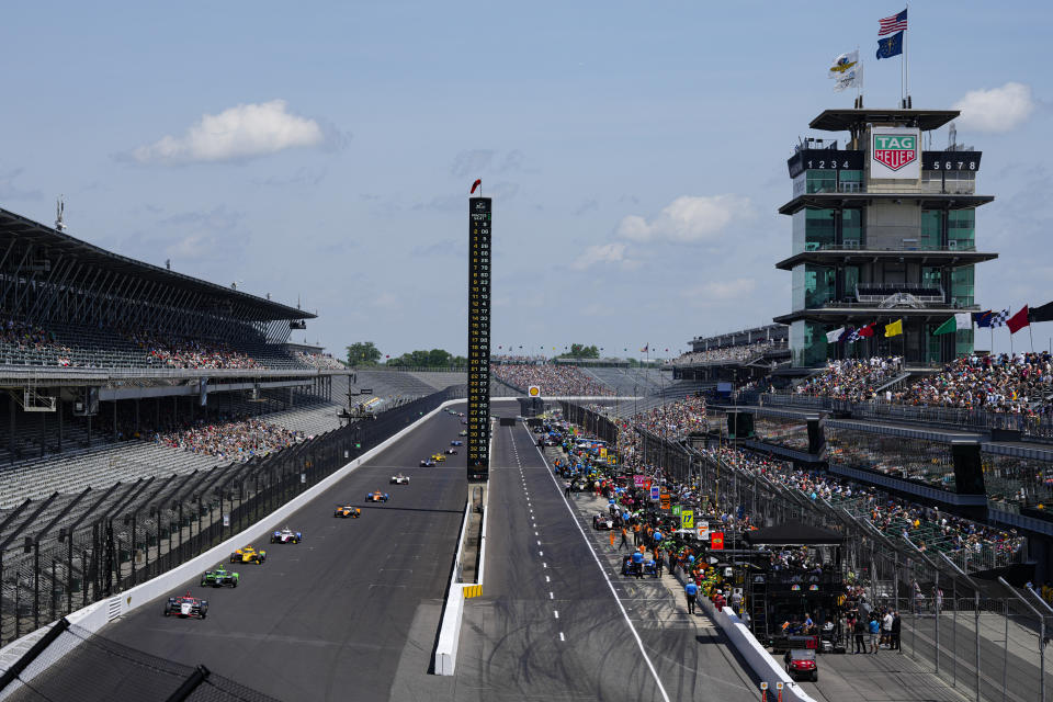 Will Power, of Australia, leads down the main straightaway during the final practice for the Indianapolis 500 auto race at Indianapolis Motor Speedway in Indianapolis, Friday, May 24, 2024. (AP Photo/Michael Conroy)