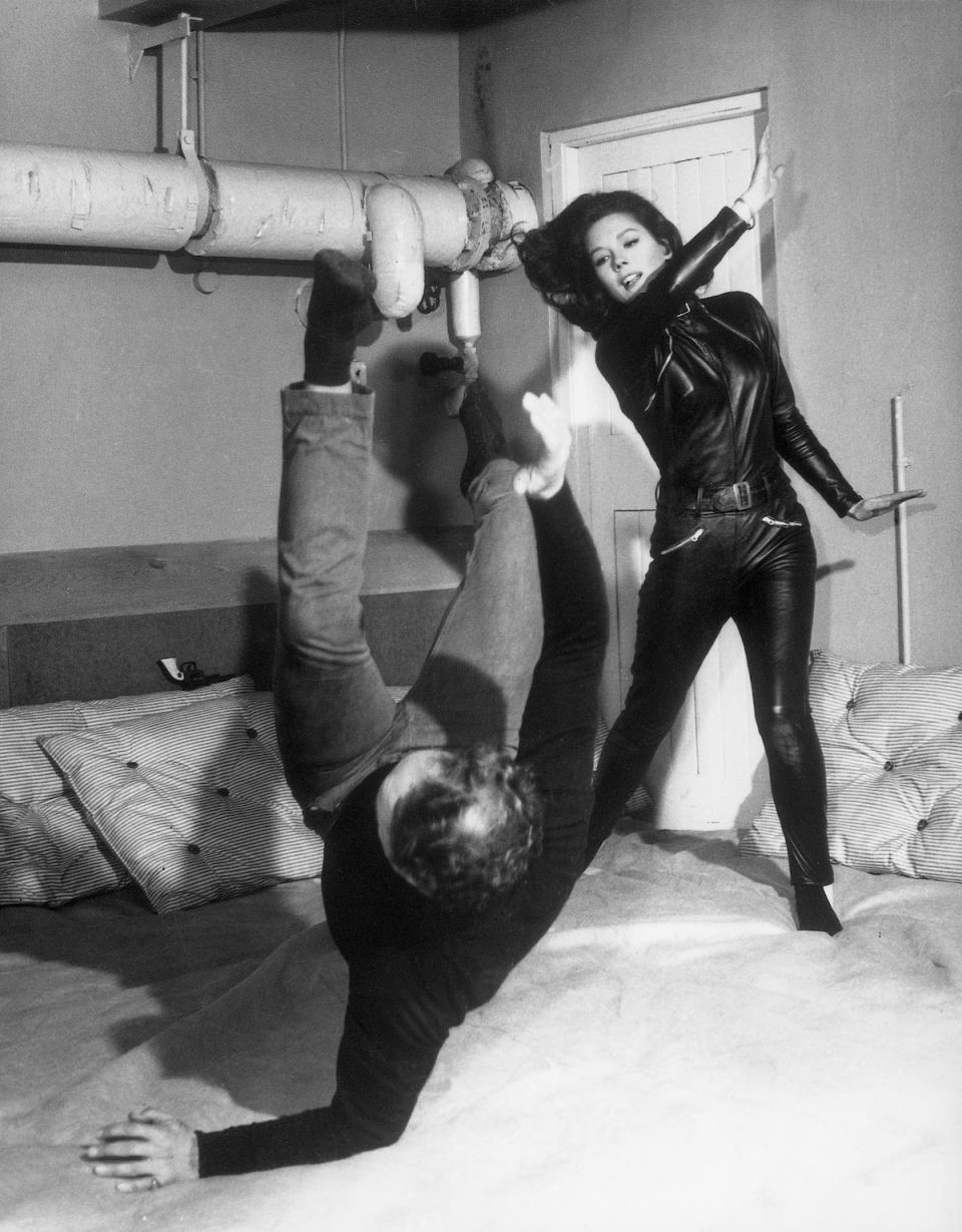 Diana Rigg practicing marital arts in 1965