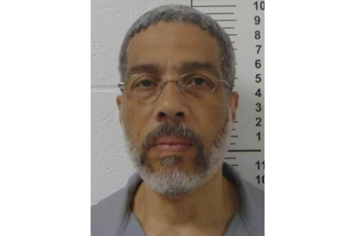 FILE – This booking photo provided by the Missouri Department of Corrections shows Leonard Taylor. Attorneys for Taylor, a Missouri man scheduled to be executed in February 2023, are seeking a new hearing, citing sworn statements they call “clear and convincing evidence” that he did not kill his girlfriend and her three children. (Missouri Department of Corrections via AP, File)