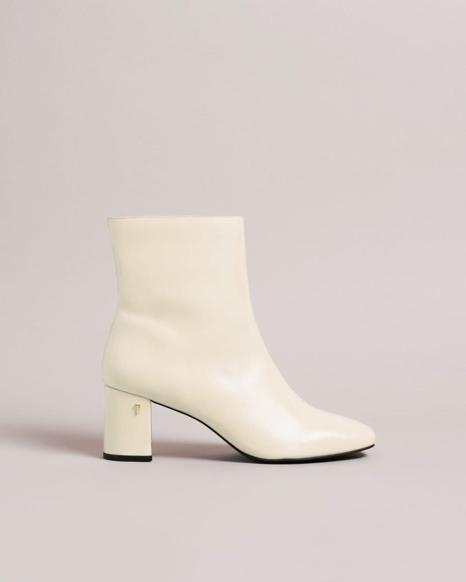 11) Neyomi Leather Block Heel Ankle Boots