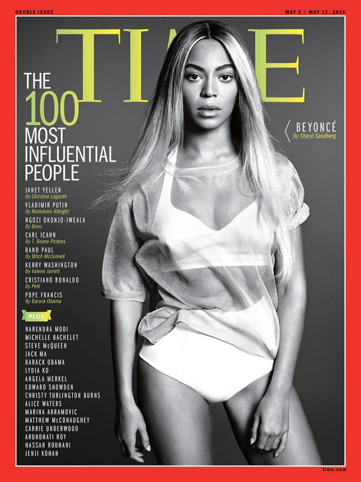 Beyoncé a été critiquée en 2014 car elle n'était apparemment pas « suffisamment vêtue » sur la couverture du TIME qui la présentait comme la personne la plus influente au monde : prouvant qu'il n'est pas nécessaire d'être sur son 31 pour tout déchirer 