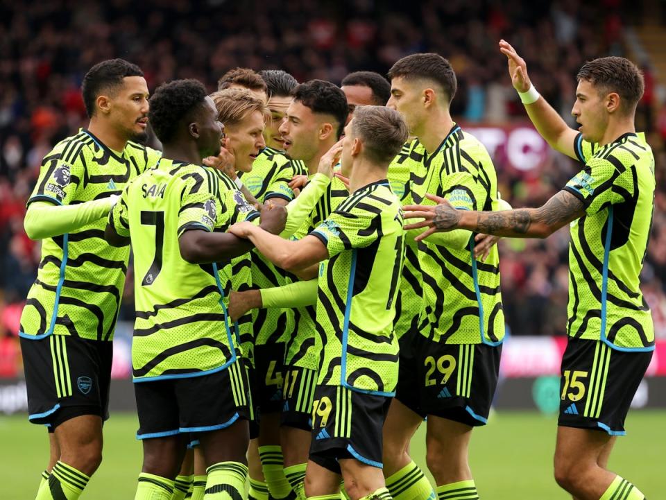 Arsenal celebrate after scoring (Getty Images)