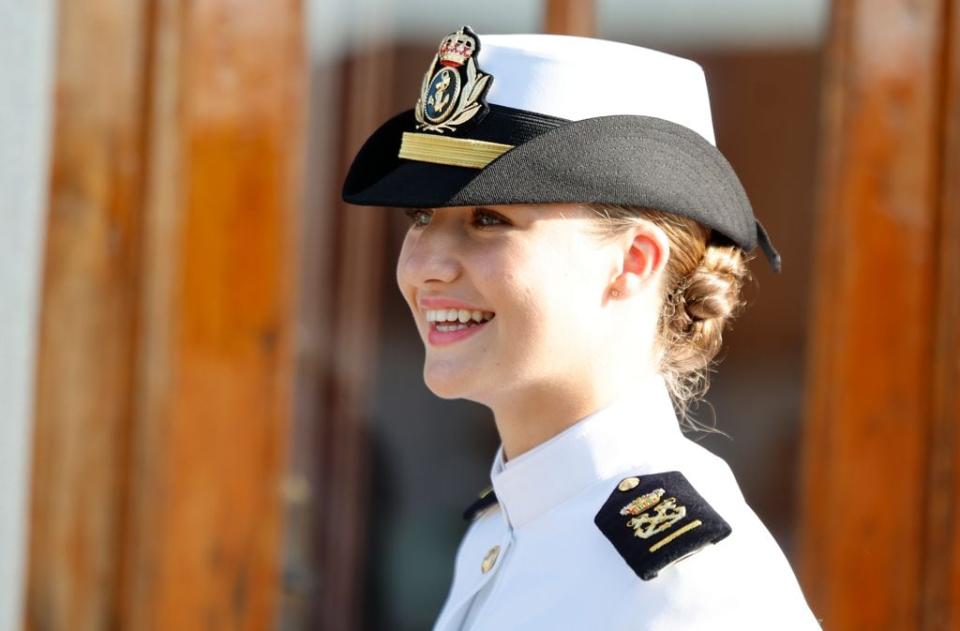 La princesa Leonor ingresa a la Escuela Naval de Marin