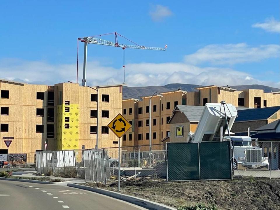 A massive hotel building has slowly been taking shape off Highway 101 in San Luis Obispo in recent months — and it’s just one of a number of ongoing developments at the prominent San Luis Ranch property.