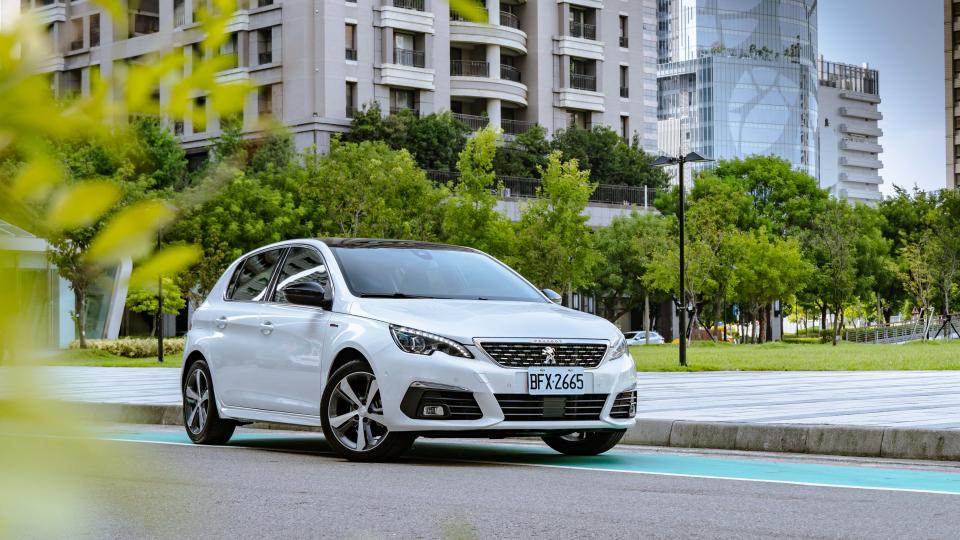 Peugeot 308 特仕版。