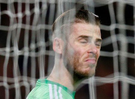 Football Soccer - Manchester United v Liverpool - UEFA Europa League Round of 16 Second Leg - Old Trafford, Manchester, England - 17/3/16 Manchester United's David de Gea looks dejected after Philippe Coutinho scored the first goal for Liverpool Action Images via Reuters / Jason Cairnduff