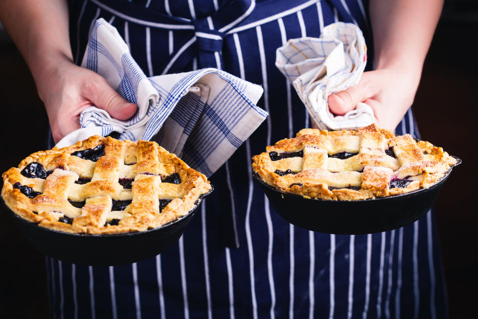 You'd be surprised at how many classic dishes can be made in a cast iron skillet. (Photo: Getty Images) 