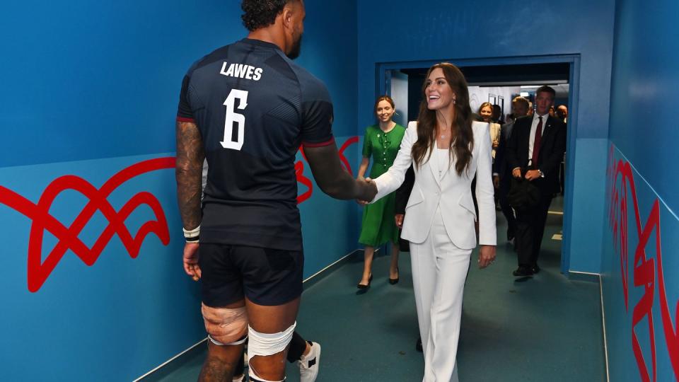 marseille, france september 09 catherine, princess of wales and patron of the england rugby football union meets courtney lawes of england following his side's victory in the rugby world cup france 2023 match between england and argentina at stade velodrome on september 09, 2023 in marseille, france photo by dan mullangetty images