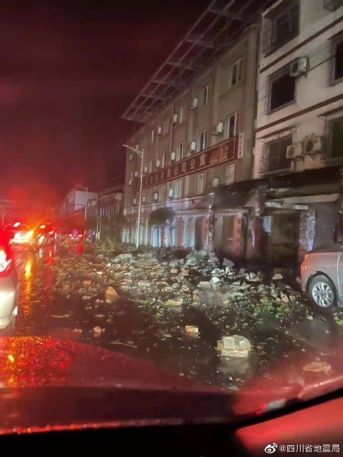 四川瀘州瀘縣6.0強震，已造成2人死亡，3人重傷、50人輕傷。（圖／翻攝自四川地震局微博）