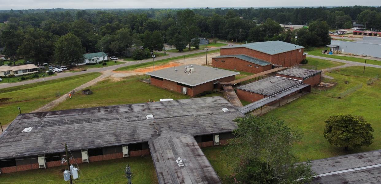 Jefferson County Commissioners rejected the highest bid for the old school building in Louisville and are now looking into remodeling the structure and using it for county offices, specifically a new elections department.