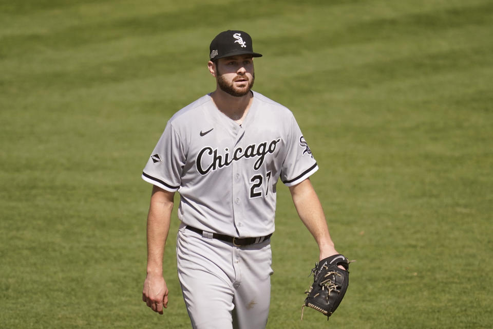 Chicago White Sox pitcher Lucas Giolito (27) walks to the dugout after retiring the Oakland Athletics in the fourth inning of Game 1 of an American League wild-card baseball series Tuesday, Sept. 29, 2020, in Oakland, Calif. (AP Photo/Eric Risberg)