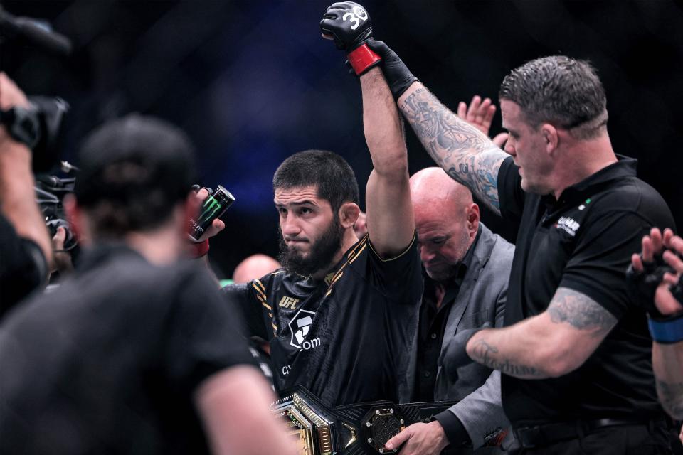 Makhachev retained the lightweight title with his second straight win over Volkanovski (AFP via Getty Images)