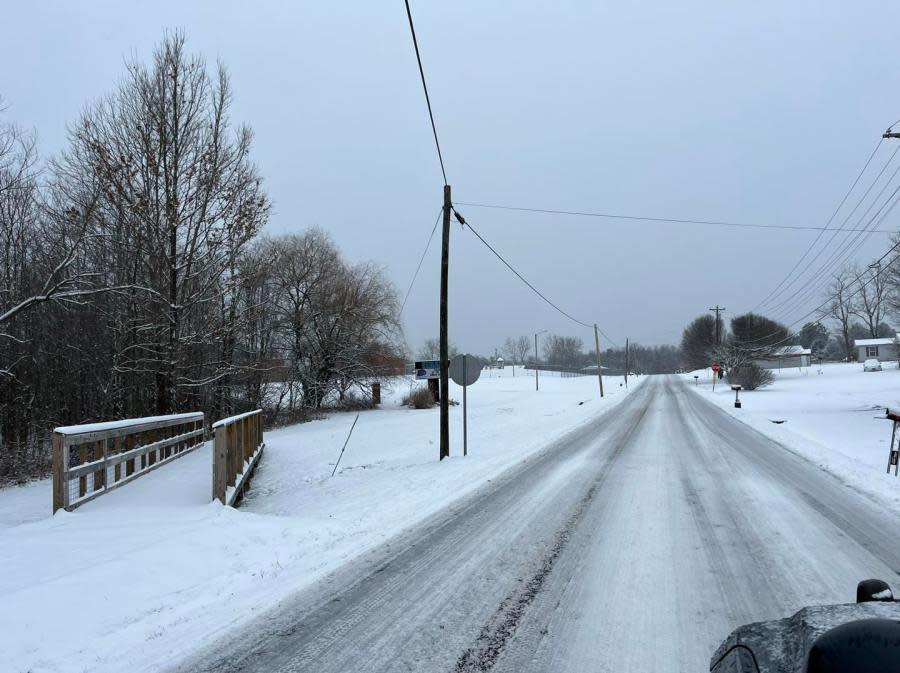 Snow on Crossville Street in Monterey (Courtesy: Putnam County Emergency Management Agency)