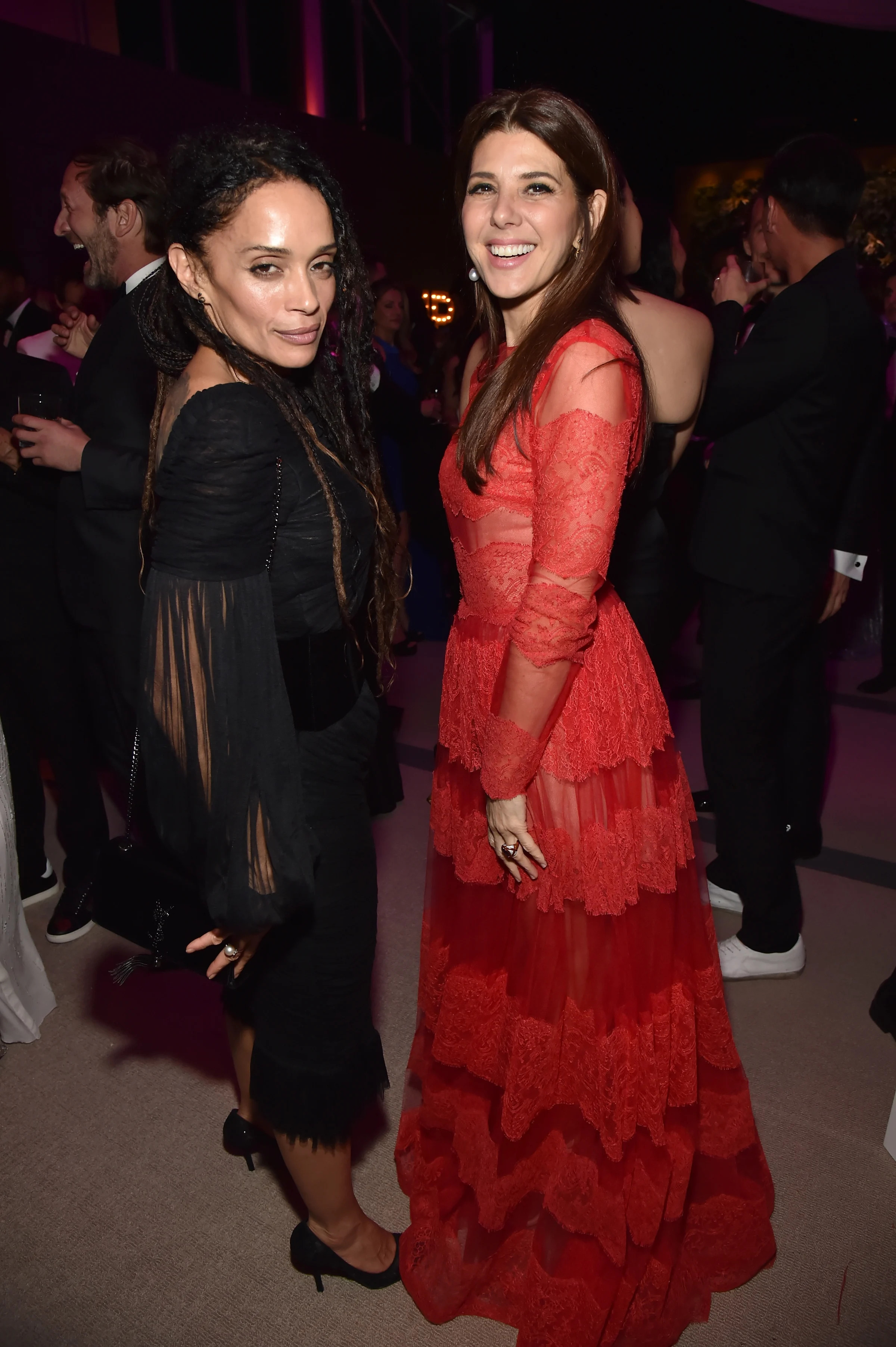 BEVERLY HILLS, CA - MARCH 04:  (EXCLUSIVE ACCESS, SPECIAL RATES APPLY)  Lisa Bonet and Marisa Tomei attend the 2018 Vanity Fair Oscar Party hosted by Radhika Jones at Wallis Annenberg Center for the Performing Arts on March 4, 2018 in Beverly Hills, California.  (Photo by Kevin Mazur/VF18/WireImage)