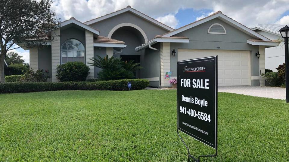 5/21/2021--The median price for existing single-family homes in the Bradenton area in October was $425,000, and represented an increase of 18.1 % from the median of $360,000 that buyers paid in the same month one year ago. 