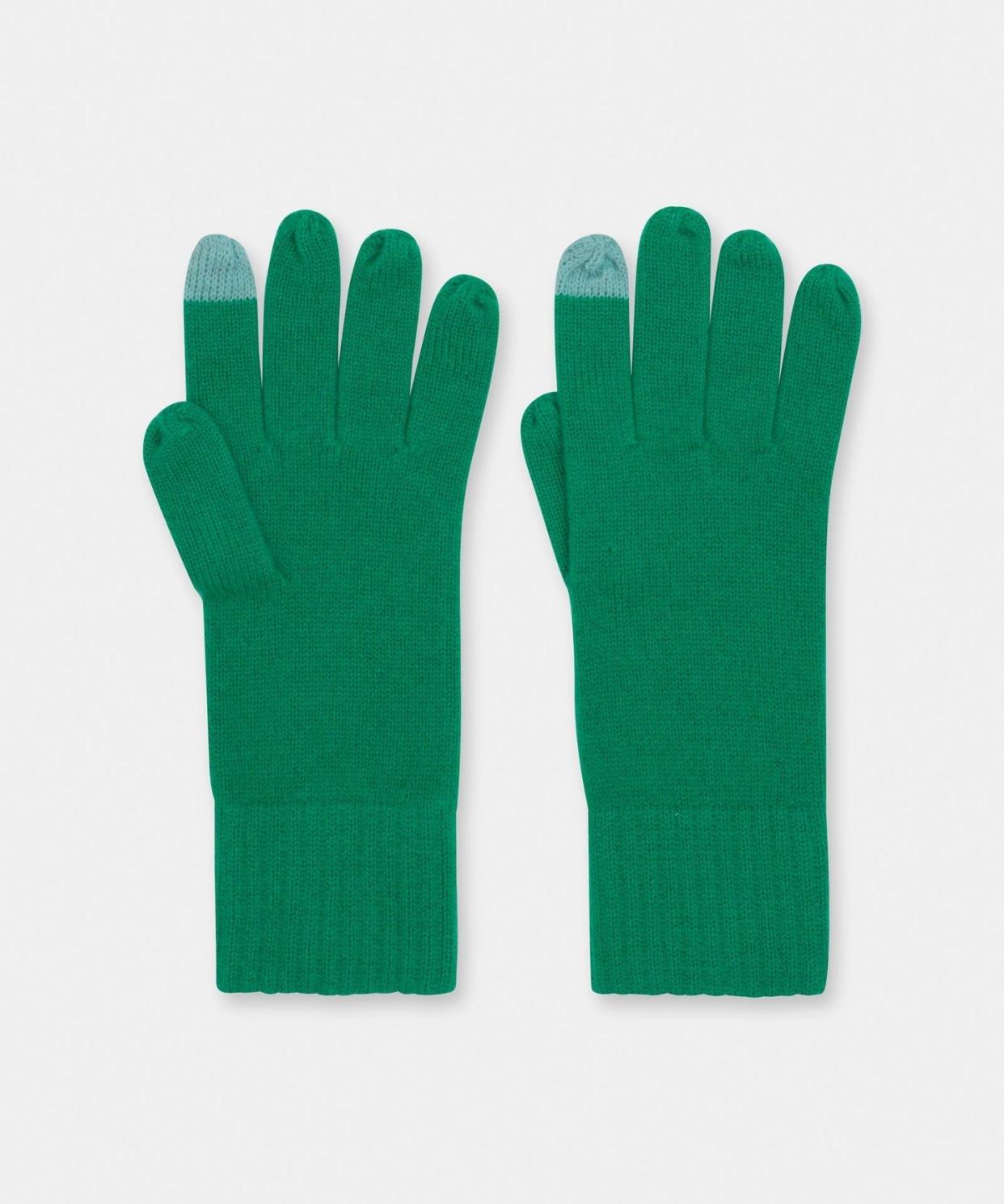 <p><a href="https://go.redirectingat.com?id=74968X1596630&url=https%3A%2F%2Fnaadam.co%2Fproducts%2Fsignature-cashmere-gloves-1%3Fvariant%3D39808996606048&sref=https%3A%2F%2F" rel="nofollow noopener" target="_blank" data-ylk="slk:Shop Now;elm:context_link;itc:0;sec:content-canvas" class="link rapid-noclick-resp">Shop Now</a></p><p>The Essential Cashmere Gloves</p><p>naadam.co</p><p>$43.00</p>