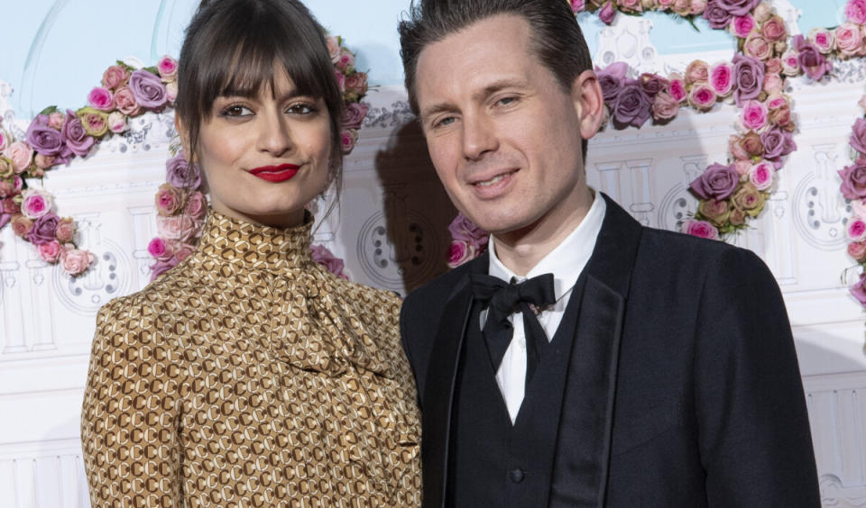 <p>Clara Luciani a un sacré projet sur le feu.</p>
<p>Clara Luciani et son compagnon Alex Kapranos - Photocall du 40ème Gala de Charité AROP (Association pour le Rayonnement de l'Opéra de Paris) à l'Opera Garnier à Paris. © Pierre Perusseau/Bestimage</p> - © BestImage, Pierre Perusseau