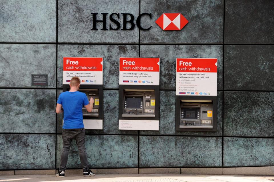 HSBC has agreed to pay $101.5 million to settle a US criminal probe into the rigging of currency transactions: PA