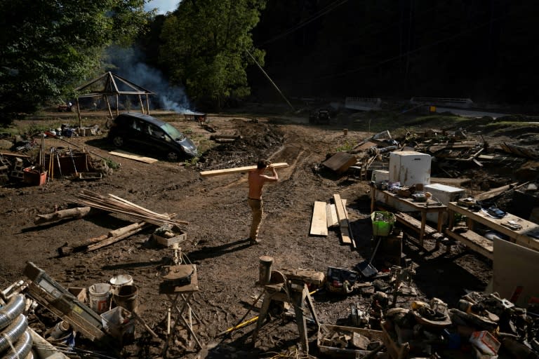 Daños causados por el huracán Helene en Black Mountain, Carolina del Norte, el 3 de octubre de 2024 (Allison Joyce)