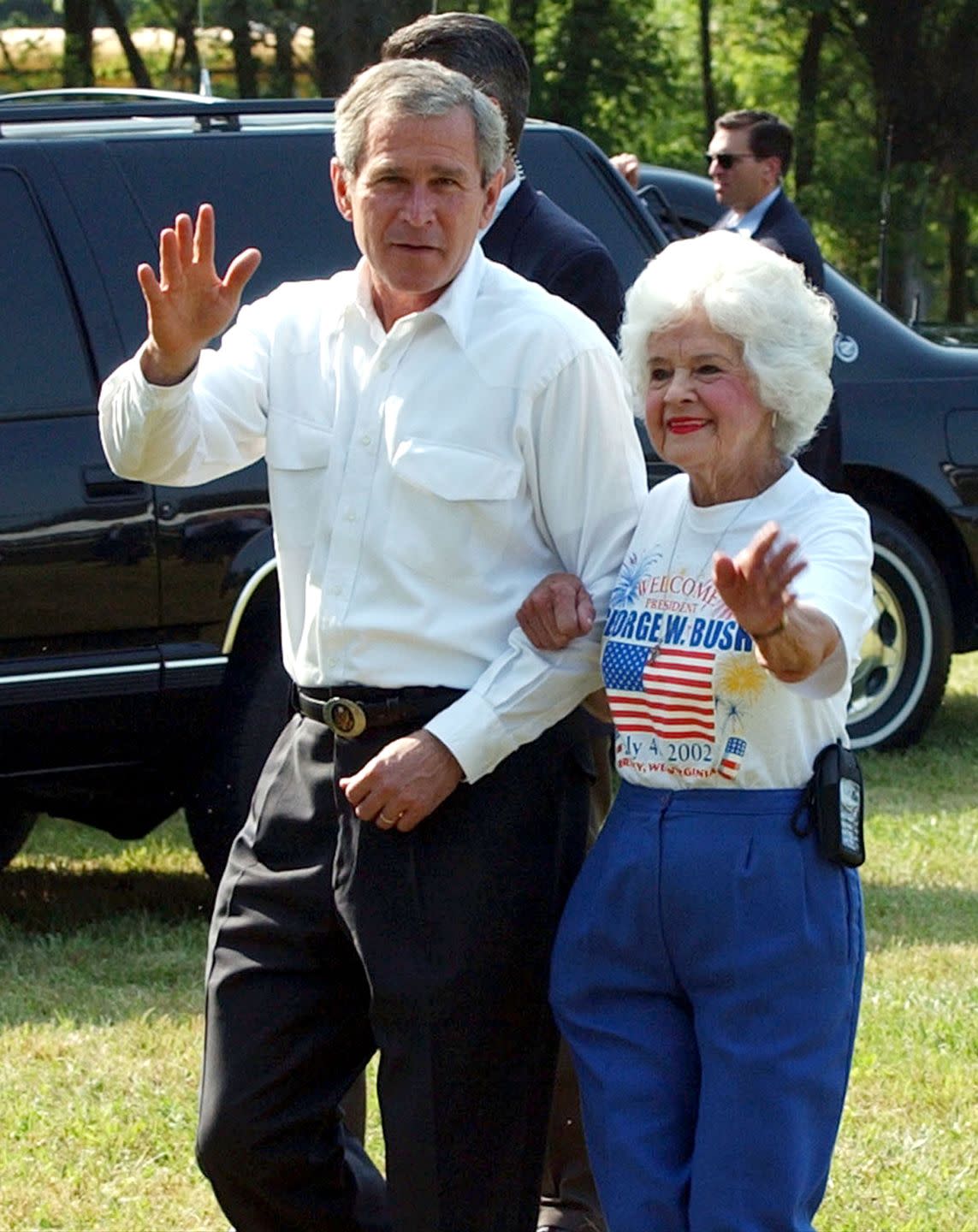 bush celebrates 4th of july in west virginia