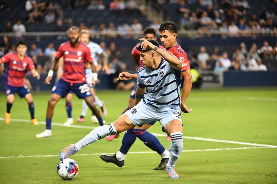 Alan Pulido en un partido contra el FC Dallas, el 31 de mayo pasado. (Bill Barrett/ISI Photos/Getty Images).