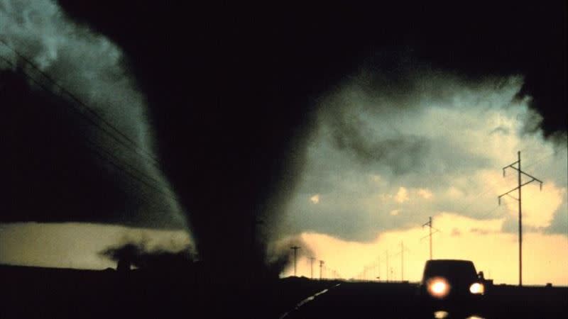 龍捲風肆虐造成美國許多地區出現嚴重災情。（示意圖／翻攝自Pixabay）