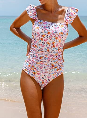 The Best Bathing Suit Tops For Girls With Small Boobs - SHEfinds