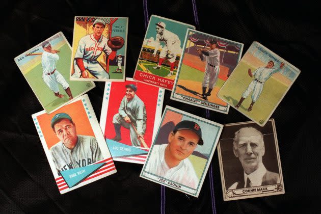 Mickey Mantle baseball card shatters record, sells for $5.2 million - ESPN