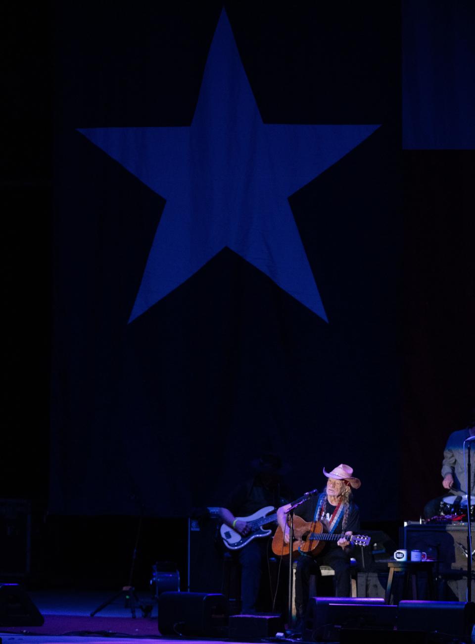 Legendary country musician Willie Nelson performs at the Tuscaloosa Amphitheater Friday, April 22, 2022, in Tuscaloosa, Alabama. Gary Cosby Jr./Tuscaloosa News