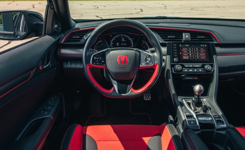 View Photos of the 2019 Honda Civic Type R and 2019 Volkswagen Golf R