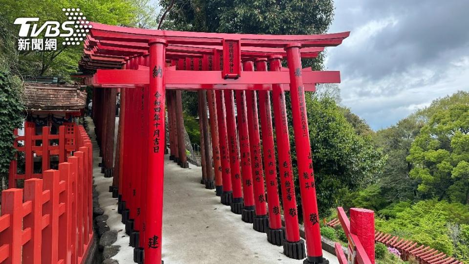 祐德稻荷神社是日本三大稻荷神社之一。（圖／葉韋辰攝）