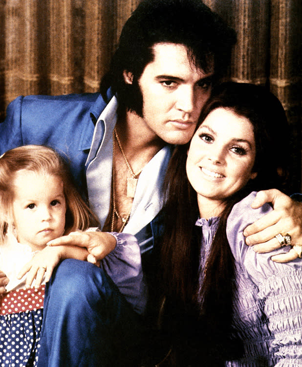 Lisa Marie junto a sus padres Elvis Presley y Priscilla