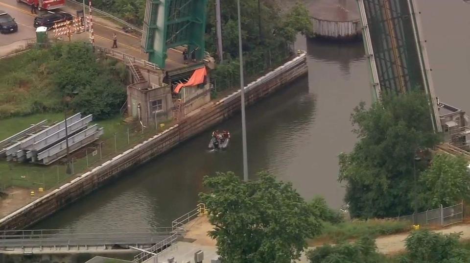 PHOTO: Rockdale crews search for the vehicle belonging to missing Chicago pastor Warren Beard, in this still from a video taken by WLS, July 10, 2024. (ABC News/WLS)