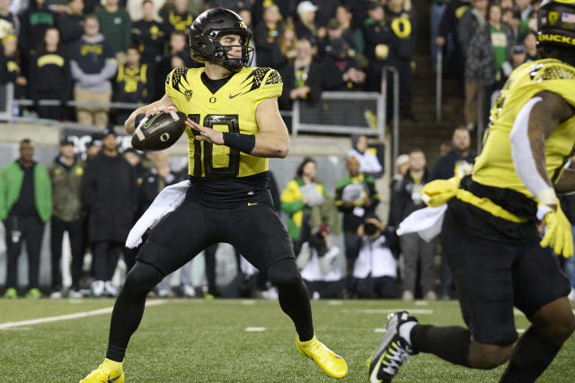 Ducks QB Bo Nix named among top trash-talkers